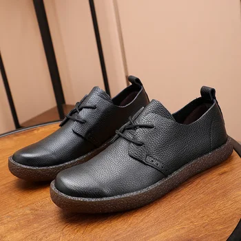 Подарявам мъжки ежедневни бизнес обувки от мека кожа, Удобна качествена Дишаща Черна обувки за шофиране дантела от телешка кожа, Лоферы за мъже Изображение